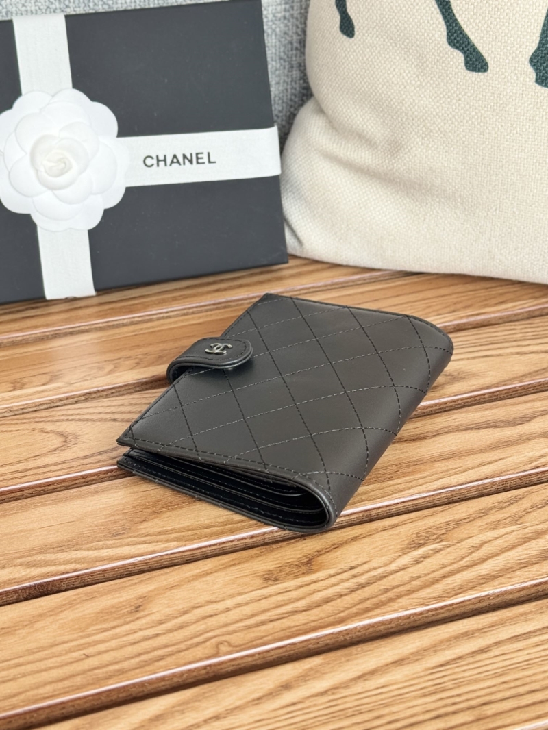 Ch**el wallet purse